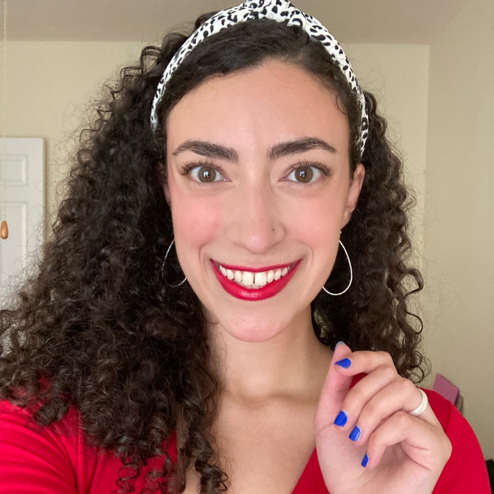 Meet your Posher, Cristina